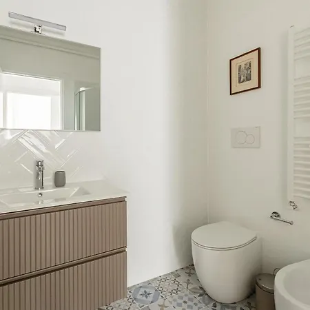 Appartement Tadino Ai Giardini Indro Montanelli By Halldis Milan