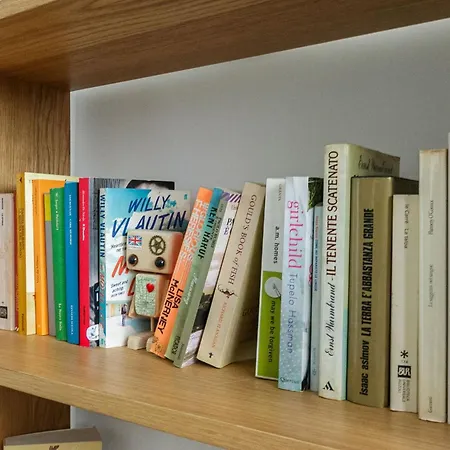 Tadino Ai Giardini Indro Montanelli By Halldis Apartment Mailand