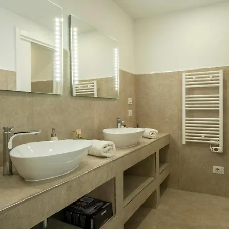 Apartment Via Hayez, 3 - Eleganza E Relax *