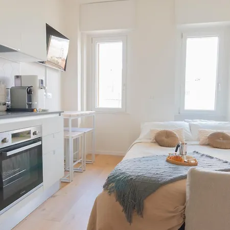 Modern & Stylish Near Isola & Station * Mediolan