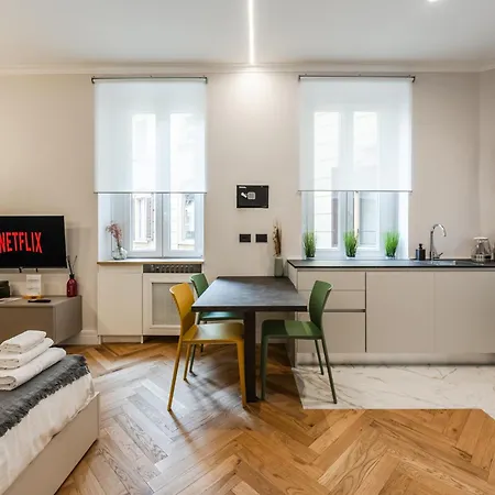 Daire Design In The Heart Of Milano