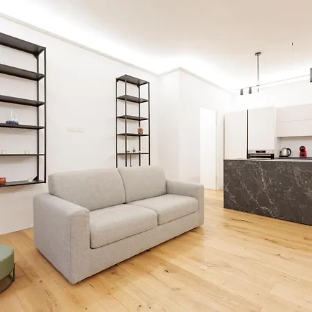 Apartment Brand New With Balcony
