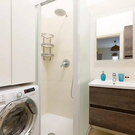 شقة Guesthost - Mm Sant Agostino Subway Flat ميلان