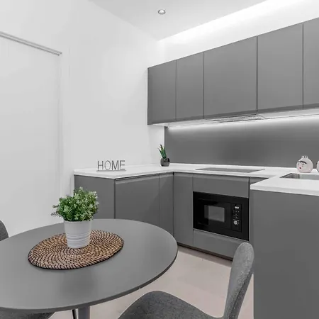 Apartament Le23 Duomo-loreto - - Modern Mediolan