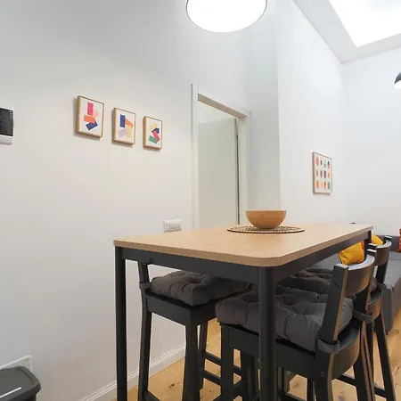 Apartment Primopiano - Gluck B *