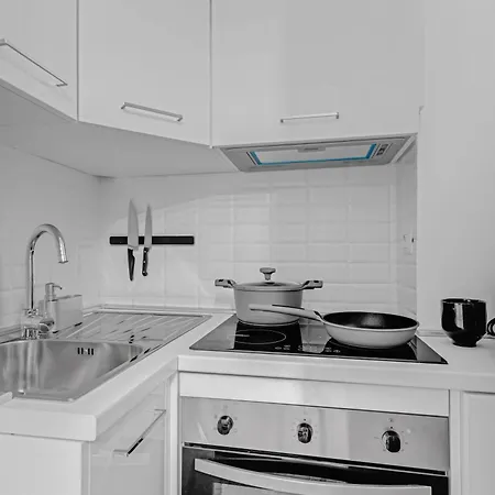 10 Min Duomo Free Parking Wifi Ac * Mediolan