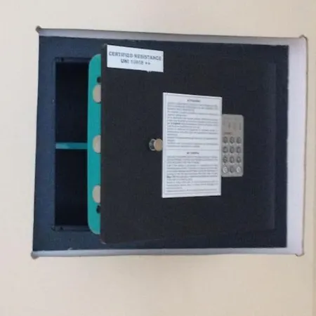 Navigli - 3 People * ミラノ