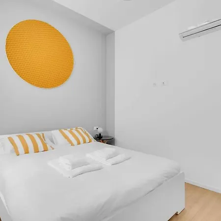 Апартаменты Nuovo E Confortevole, 4pax, Tram 24, Universita