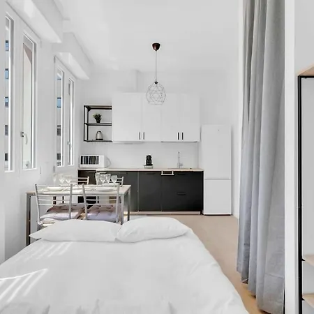 Nuovo E Confortevole, 4pax, Tram 24, Universita