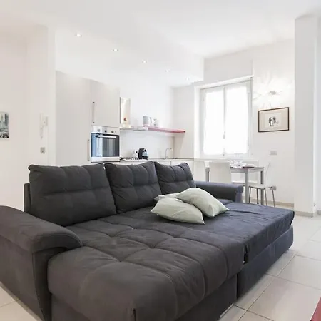 Easylife - Cozy Flat In Nolo Area Apartment