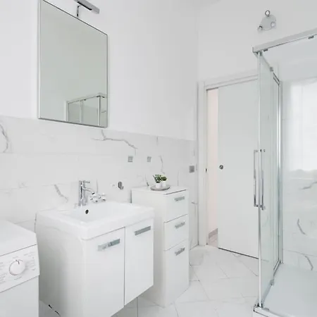 Easylife - - Padova 12 - Nolo * Milaan