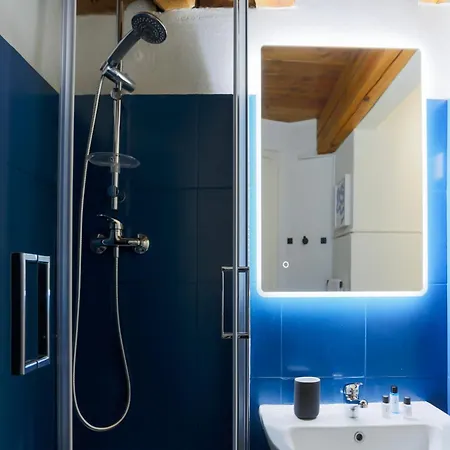 The Rent - In Crocetta *