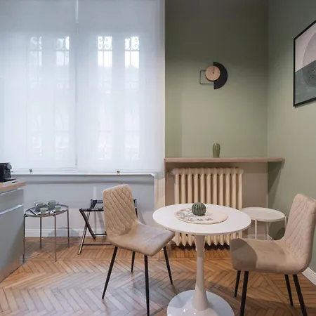 Loreto Prestige - Parking Free & Bulb Gym Bed & Breakfast