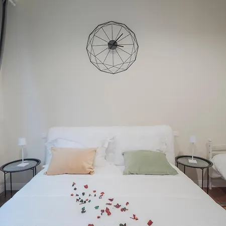 Loreto Prestige - Parking Free & Bulb Gym 4*