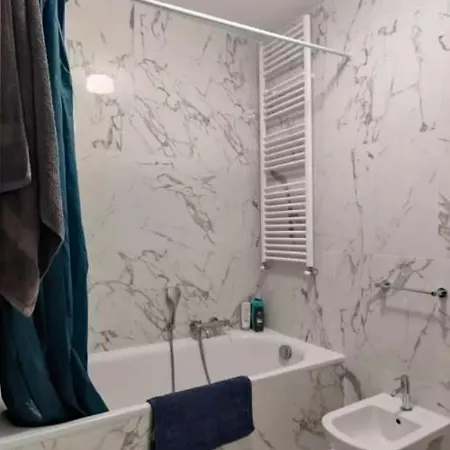 Stanza Nr 2 In Zona Solari In Incantevole Guest house