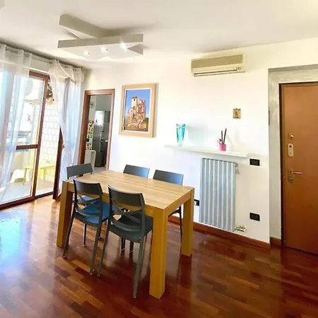 Apartament Bicocca House-metro M1 Duomo-m5 Life Mediolan