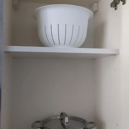 For 6 Peaple Close To The Red Metro Appartement *