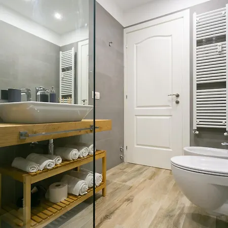 Milanofierapartments Duplex شقة
