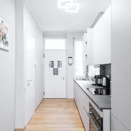 Easylife - - Niccolini 20 - Porta Garibaldi Appartement *
