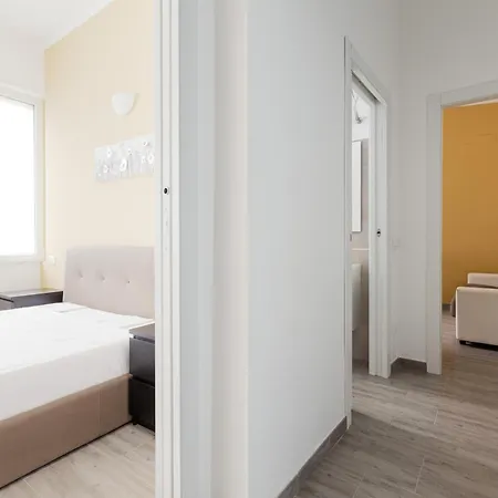Martesana Cosy Apartment- M1 Gorla Red Line Apartment Milan