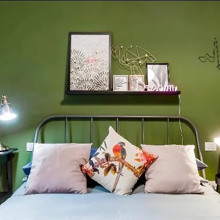 Daire Hacca Collection-plush Urban Sanctuary In The Center
