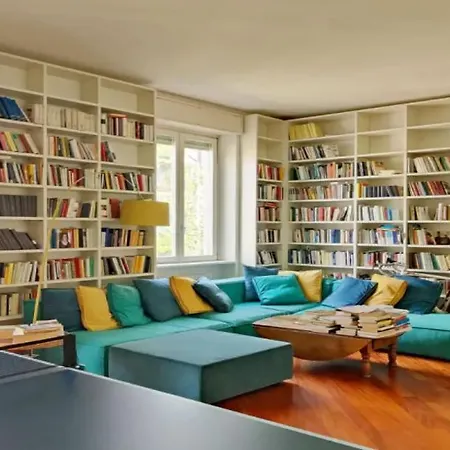 Stanza Nr 4 In Incantevole In Zona Solari Guest house Milan