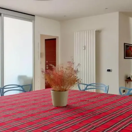 Stanza Nr 4 In Incantevole In Zona Solari בית הארחה 4*