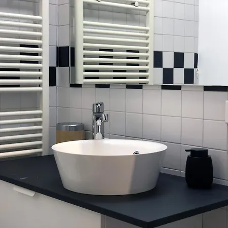 Brera Vip Spotlight - Brera - Duomo - Castello Sforzesco - Lanza Metro M2 Lejlighed