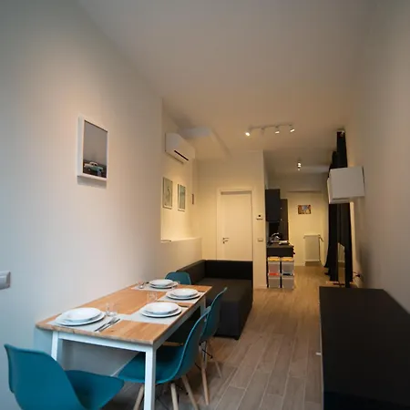 Apartment Rifugio Milanese Con Parcheggio Privato, Ambiente Tranquillo E Convenienza *