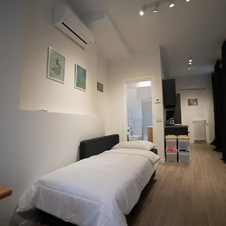 Rifugio Milanese Con Parcheggio Privato, Ambiente Tranquillo E Convenienza Apartment *