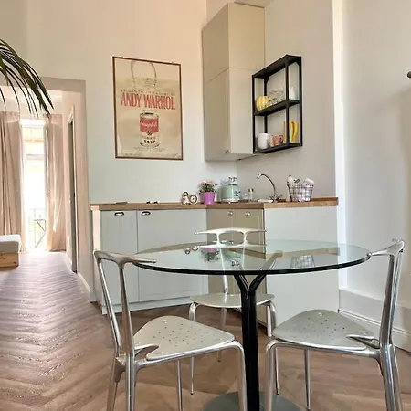 Luxury Design Apartment