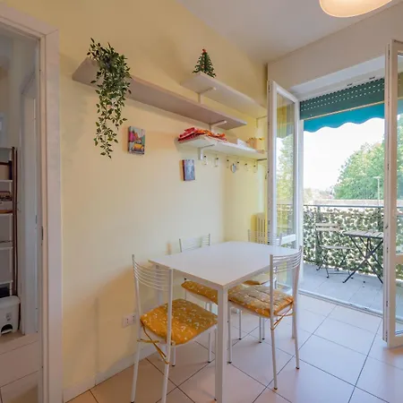 I Host - Forze Armate 83 *