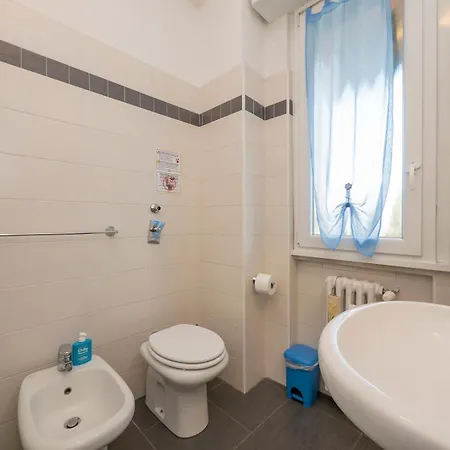 I Host - Forze Armate 83 Appartement Milan