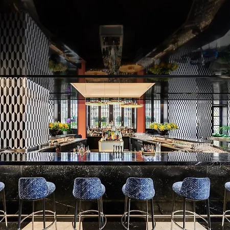 Mandarin Oriental, Ξενοδοχείο 5*