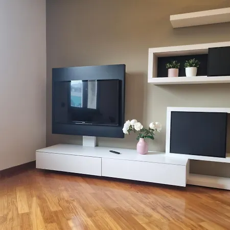 Garibaldi Station-isola-the Cubes Милан