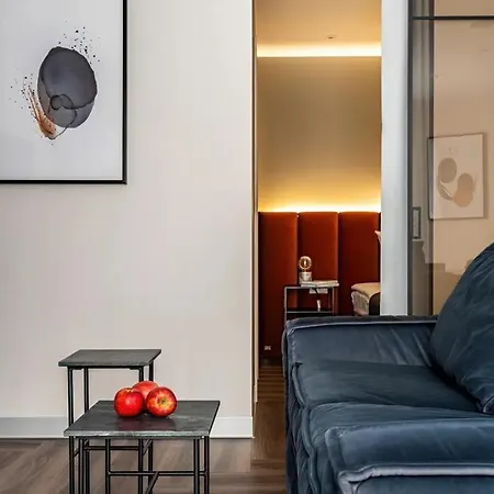 Apartment Corso Garibaldi Prostore And Central Location *