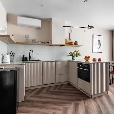 Corso Garibaldi Prostore And Central Location Apartment