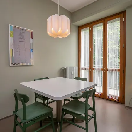 Xenia - Attic In San Siro Area شقة *