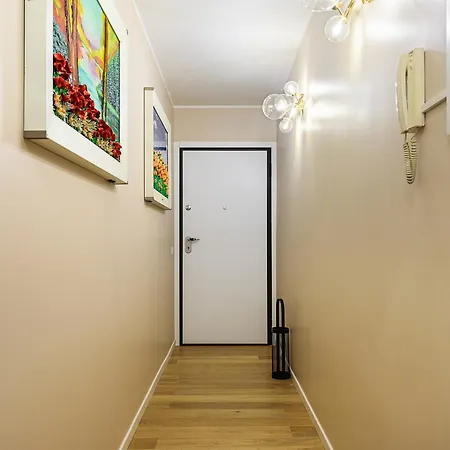 Arco Della Pace - Stylish In The Heart Of *