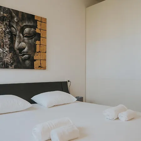 Tolstoi Appartement *