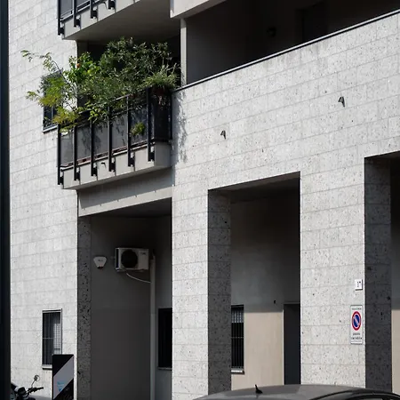 Tolstoi Appartement *