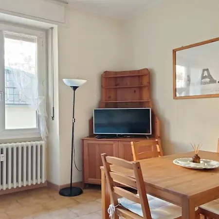 De Angeli District 2 Daire Milano