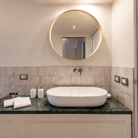 Apartament Sempione, 51 Ampio E Luminoso Mediolan