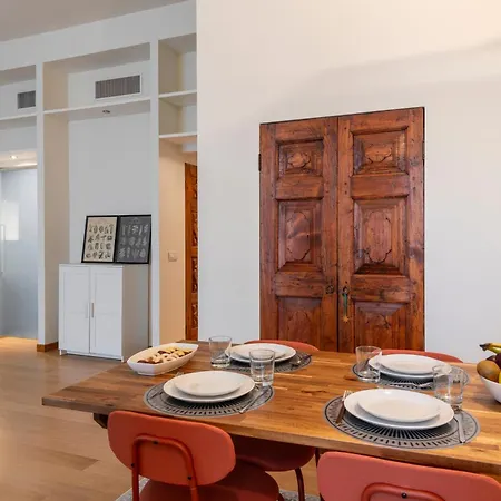 Sempione, 51 Ampio E Luminoso *