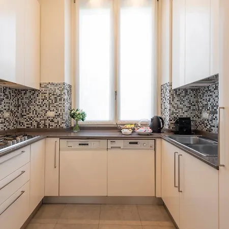 Sempione, 51 Ampio E Luminoso Mediolan