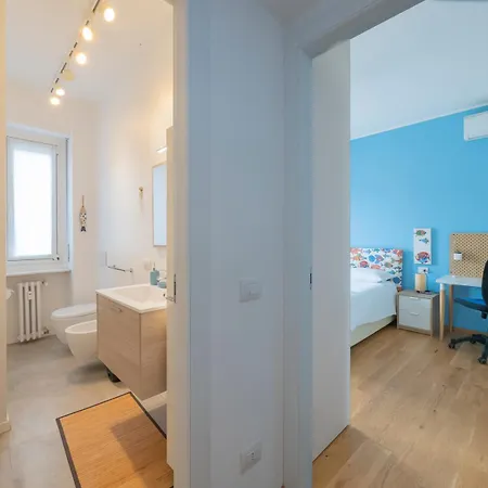 Xenia - Colorful In Citta Studi Area