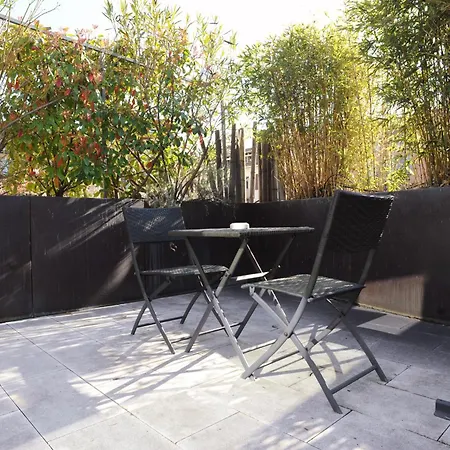 Sant Ambrogio With Private Terrace In Shared Flat Homestay szállás Milánó