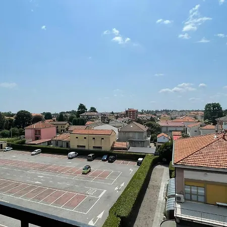 Luxury 100 Mq A Stone's Throw From The Duomo Apartment Milan