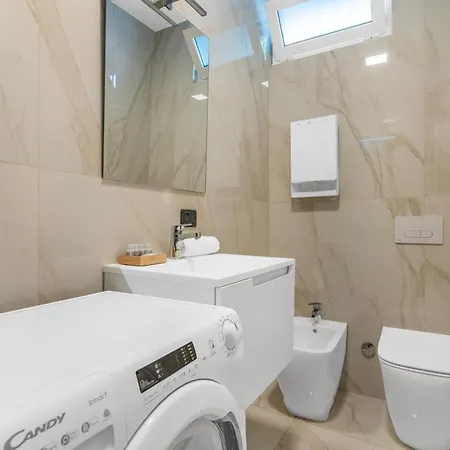 Mi Casa - In Ponte Nuovo * Milan