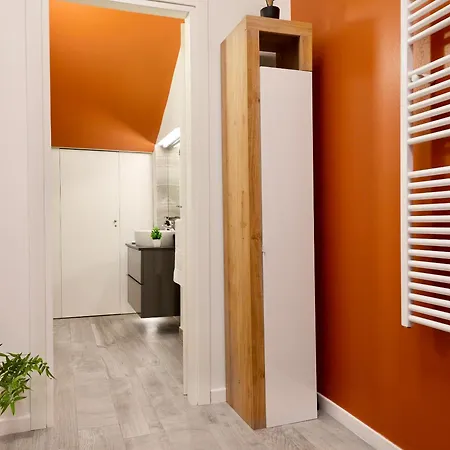 Lorianna Rock House Daire Milano